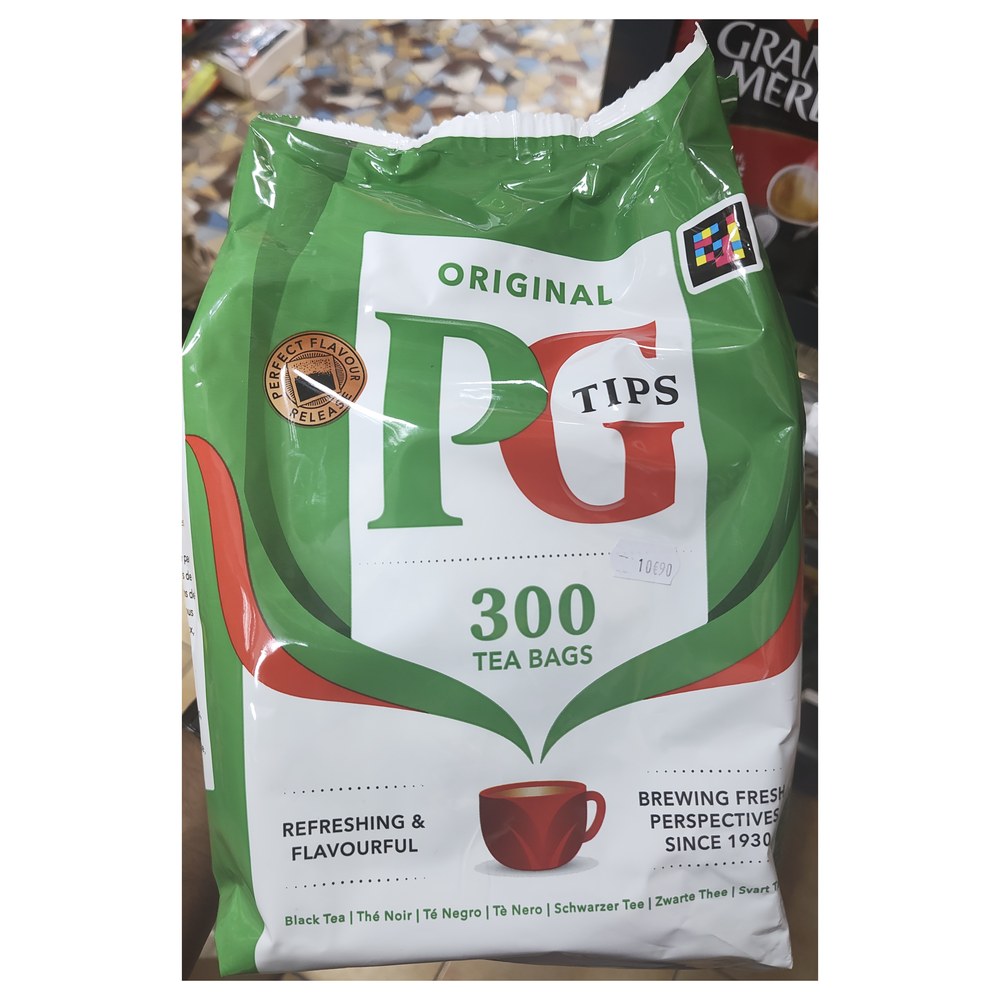 PG Tips Original 300 Tea Bags 870g